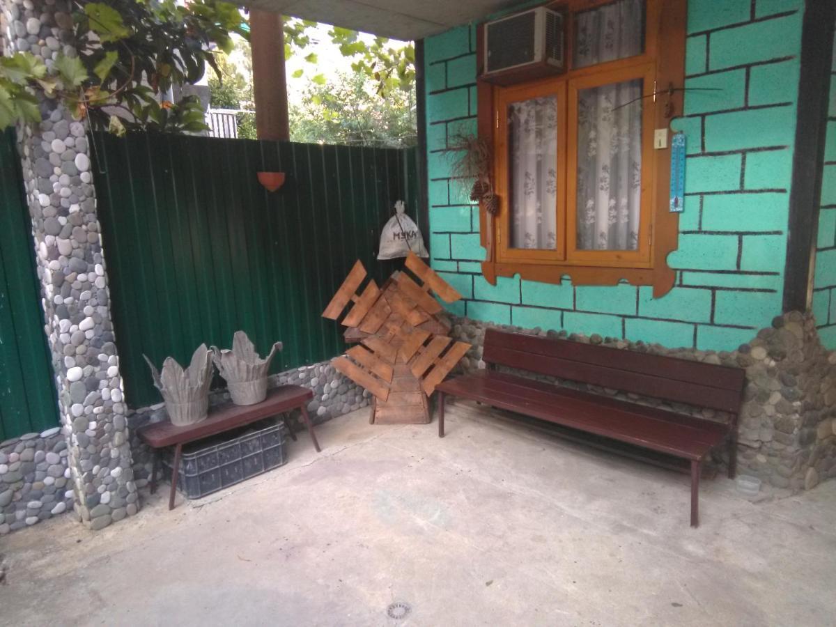 Гостевой Дом В Гаграх"Море Солнца" Gagra Buitenkant foto